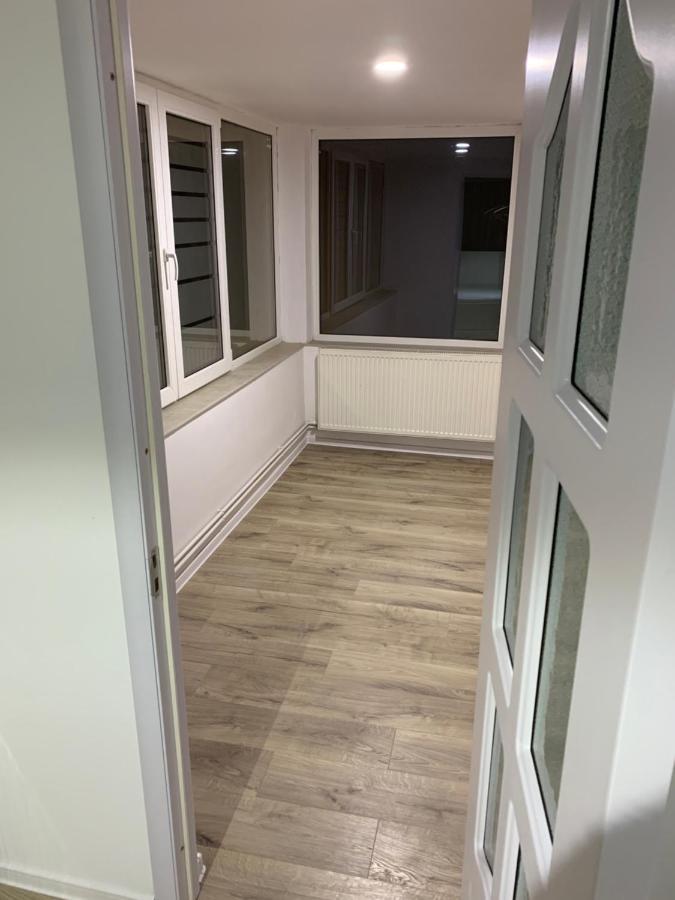 Apartment City Center Piteszti Zewnętrze zdjęcie